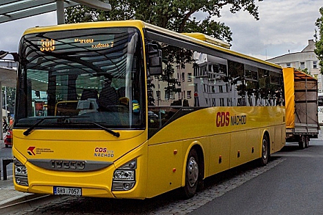 Turistické autobusy s přepravou kol vyrážejí do terénu